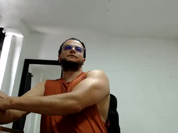 Cloudsfunxxx Chaturbate stream image from June 04, 2026