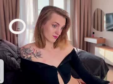 Hey_Its_Mia Chaturbate stream image from June 04, 2026