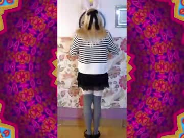 Sch00lgirlass Chaturbate stream image from June 04, 2026