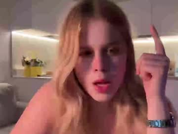 Lucia_Li Chaturbate stream image from June 04, 2026