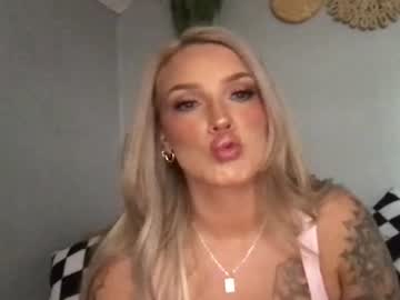 Prettythickmomma Chaturbate stream image from June 04, 2026