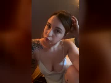 Idiomslangs Chaturbate stream image from June 04, 2026