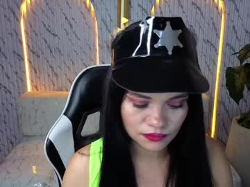 Luna_Benz_Tx Chaturbate stream image from June 04, 2026