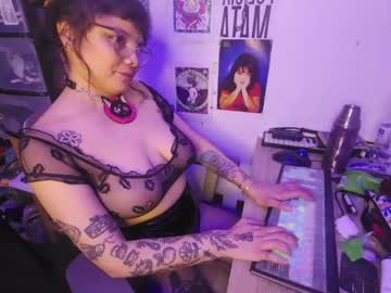 Estivalia Chaturbate stream image from June 05, 2026