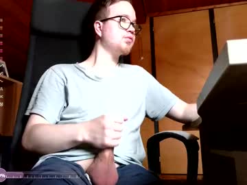 Moonsexguy Chaturbate stream image from June 05, 2026