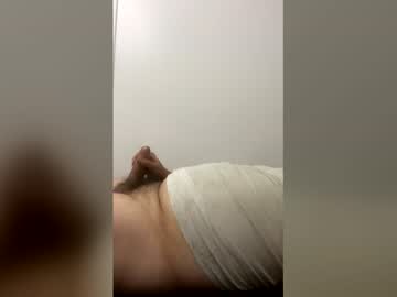 Bitchysecretcumslut Chaturbate stream image from June 05, 2026