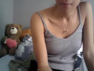 Boozyart Chaturbate stream image from June 05, 2026