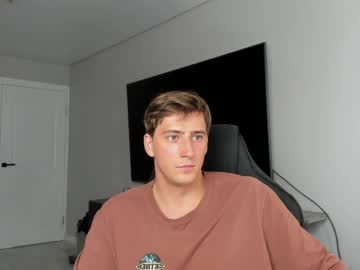 Krishort Chaturbate stream image from June 05, 2026