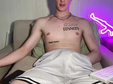 Travis_Gracile Chaturbate stream image from June 05, 2026