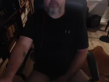 Bighugmugg Chaturbate stream image from June 05, 2026