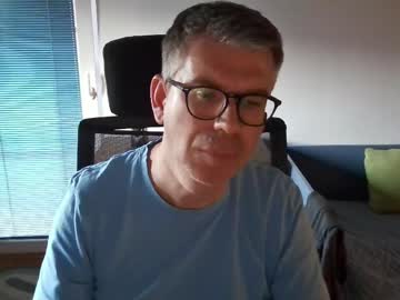 Simonveli Chaturbate stream image from June 05, 2026