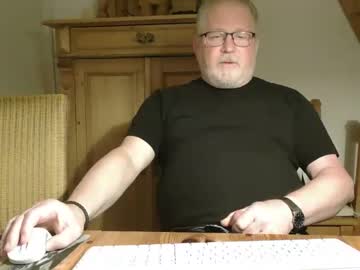 Toto758 Chaturbate stream image from June 05, 2026