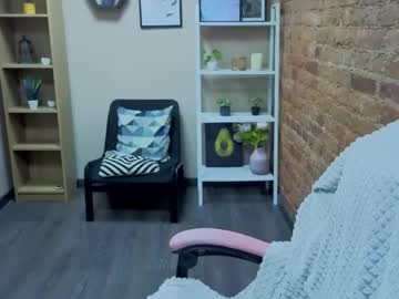 _Dreamlunaa_ Chaturbate stream image from June 05, 2026