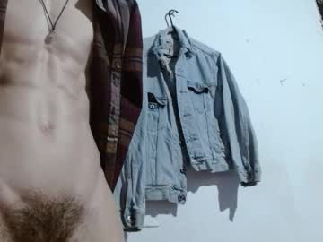 Sk8sir Chaturbate stream image from June 06, 2026
