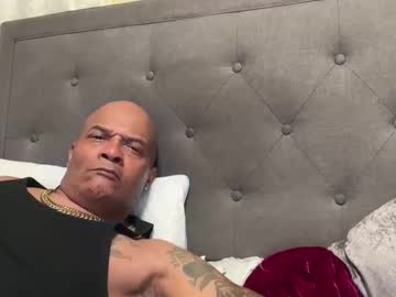 Loved19 Chaturbate stream image from June 06, 2026