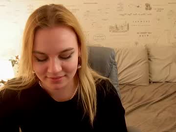 Glow_Margo Chaturbate stream image from June 06, 2026