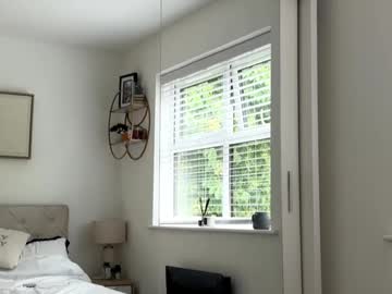 Rosebella_ Chaturbate stream image from June 06, 2026