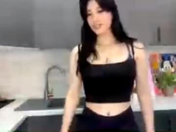 Eniamhaaaaa Chaturbate stream image from June 06, 2026