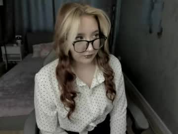Lucy_Uiio Chaturbate stream image from June 07, 2026