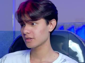 Derek_Sinn Chaturbate stream image from June 07, 2026