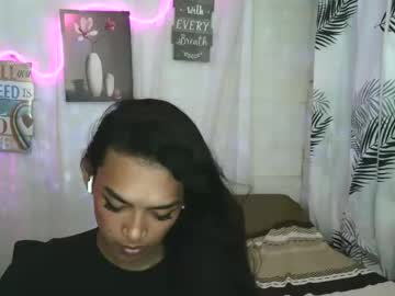 Ur_Dazzlingmorenaxx Chaturbate stream image from June 07, 2026