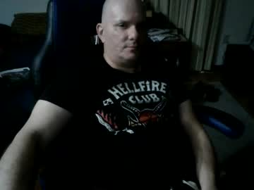 Emsguy1 Chaturbate stream image from June 07, 2026