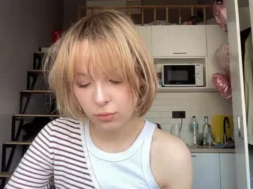 Lynettehargroder Chaturbate stream image from June 07, 2026