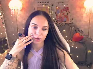 Nicolemerz Chaturbate stream image from June 07, 2026