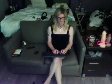 Jennacd4life Chaturbate stream image from June 08, 2026