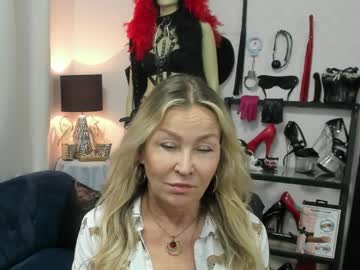 Crystalxohotty Chaturbate stream image from June 08, 2026