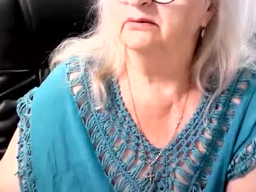 Lolkaalyss Chaturbate stream image from June 08, 2026