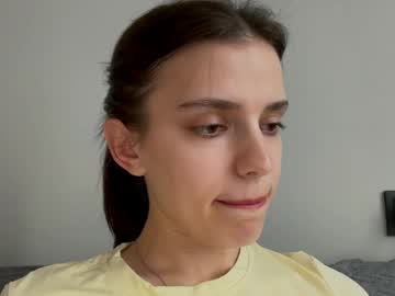 Littlesuyuyu Chaturbate stream image from June 08, 2026