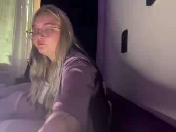 Rheascalet Chaturbate stream image from June 08, 2026