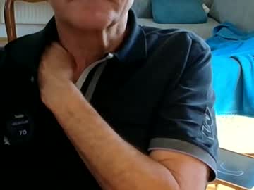 Wuki123 Chaturbate stream image from June 08, 2026