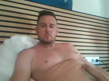 A3cuadros Chaturbate stream image from June 08, 2026
