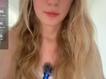 Cinnabuny Chaturbate stream image from June 08, 2026