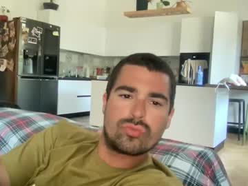 Kevinpillobello Chaturbate stream image from June 08, 2026