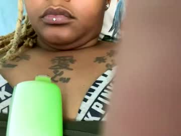 Monaemonroe25 Chaturbate stream image from June 08, 2026