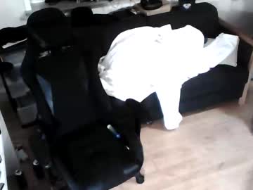 Dirtymaaske Chaturbate stream image from June 08, 2026