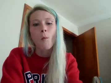 Emmwarr1514 Chaturbate stream image from June 08, 2026