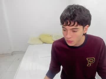Picaszomilos350 Chaturbate stream image from June 09, 2026