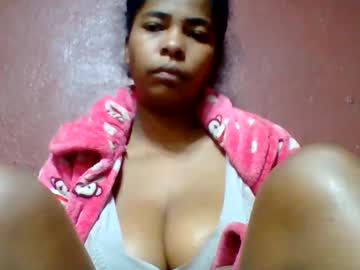 Rovaelyah Chaturbate stream image from June 09, 2026
