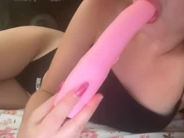 Emmaxlive Chaturbate stream image from June 09, 2026