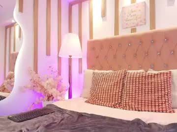 Daphne_Velmont Chaturbate stream image from June 09, 2026