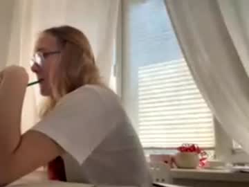 Merlenenewcomb Chaturbate stream image from June 09, 2026
