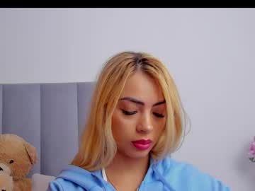 Emily_Briston Chaturbate stream image from June 09, 2026
