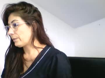 Lucyhot6 Chaturbate stream image from June 09, 2026