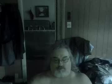 Huggybear566 Chaturbate stream image from June 09, 2026