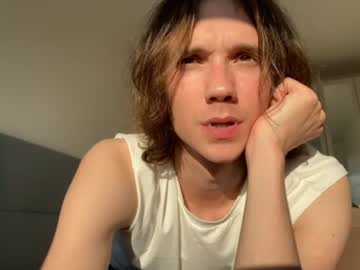 Big_Lil_Small Chaturbate stream image from June 09, 2026