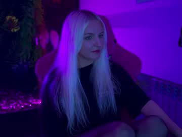 Violamore Chaturbate stream image from June 09, 2026